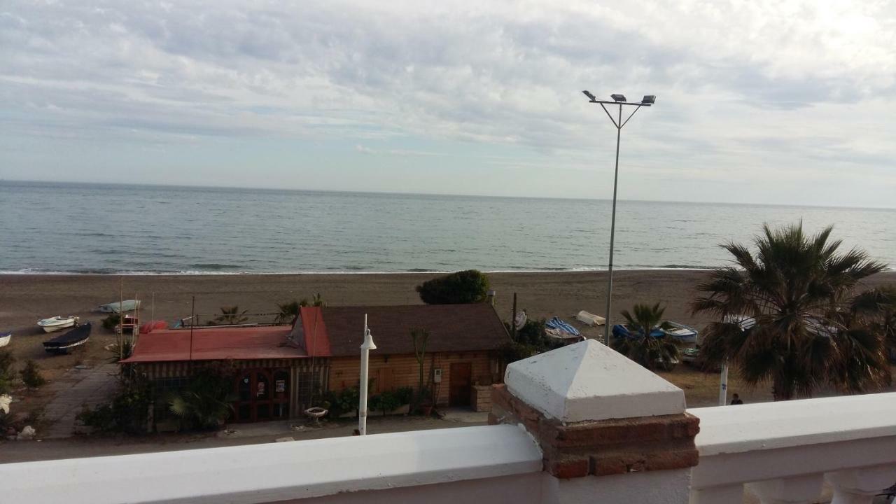 Atico En Rincon De La Victoria En La Costa Del Sol Apartment Малага Екстериор снимка